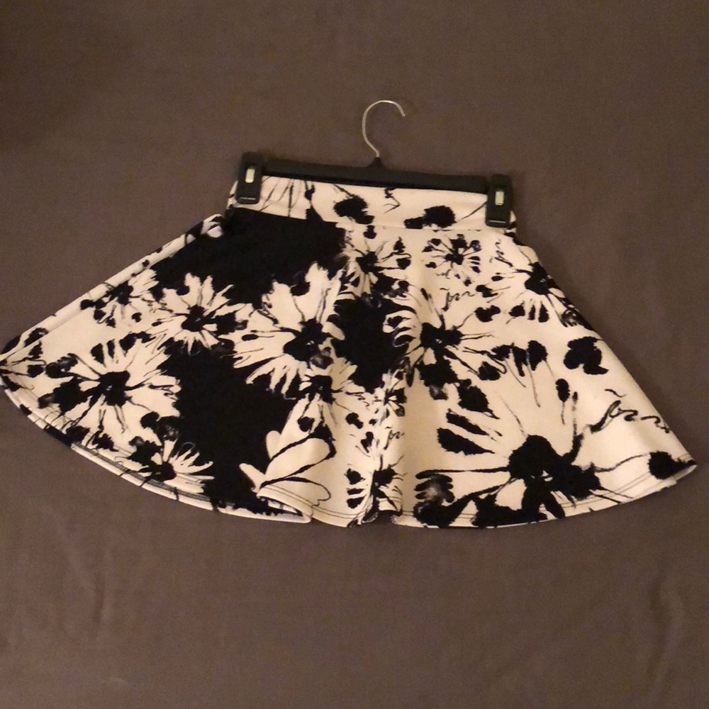 Skater skirt